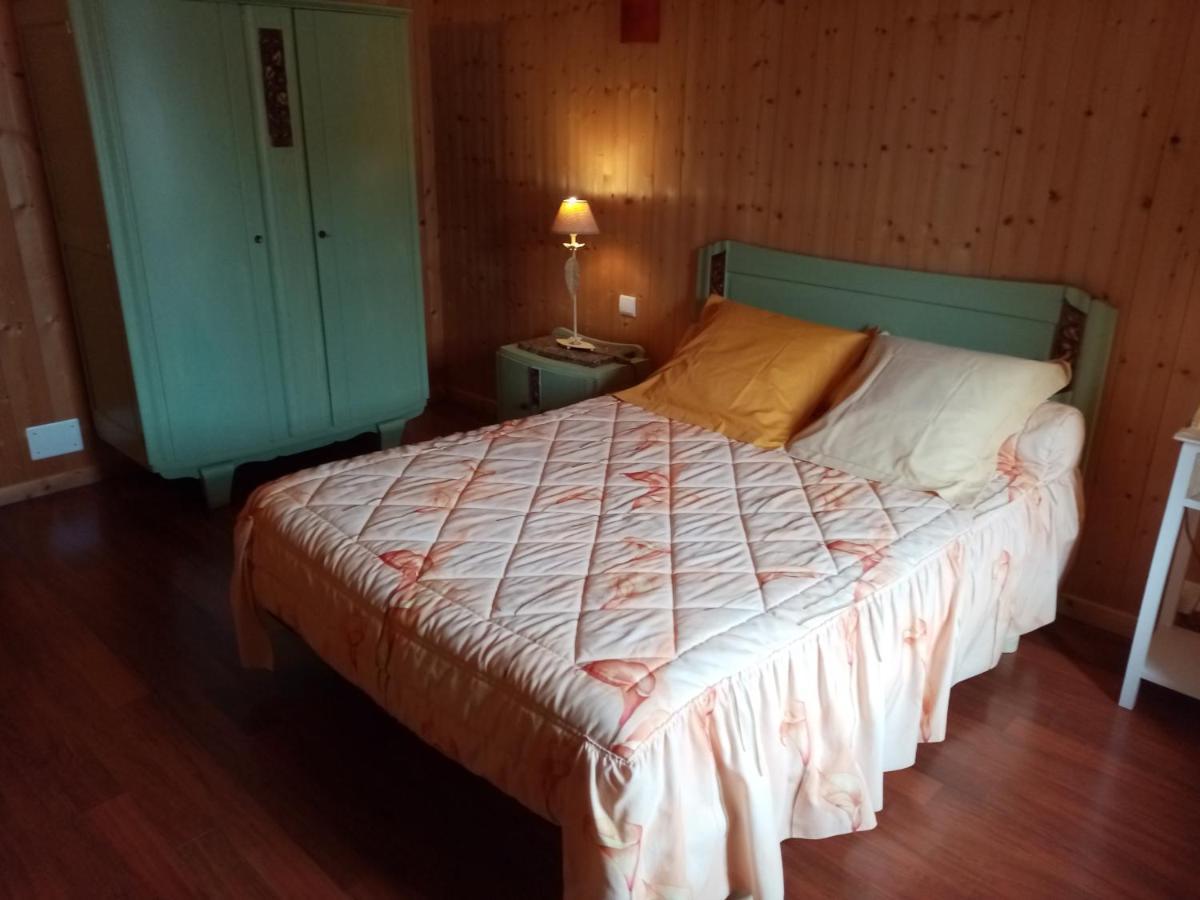 Abbaye Saint Gilbert Bed & Breakfast Eksteriør bilde